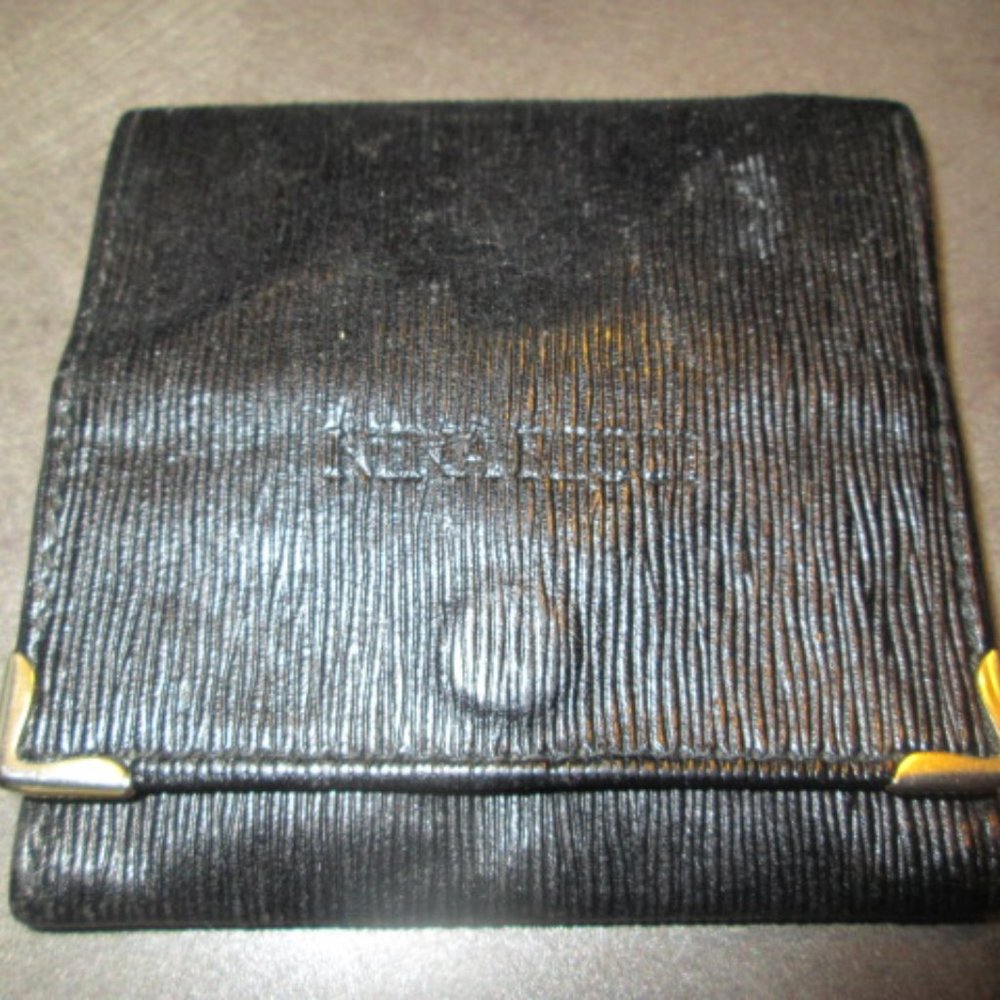 Nina Ricci leather coin purse wallet, Epi leather look Louis Vuitton